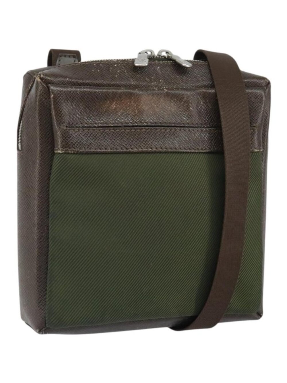 LOUIS VUITTON Taiga Sayan Shoulder Bag Epicea M30908